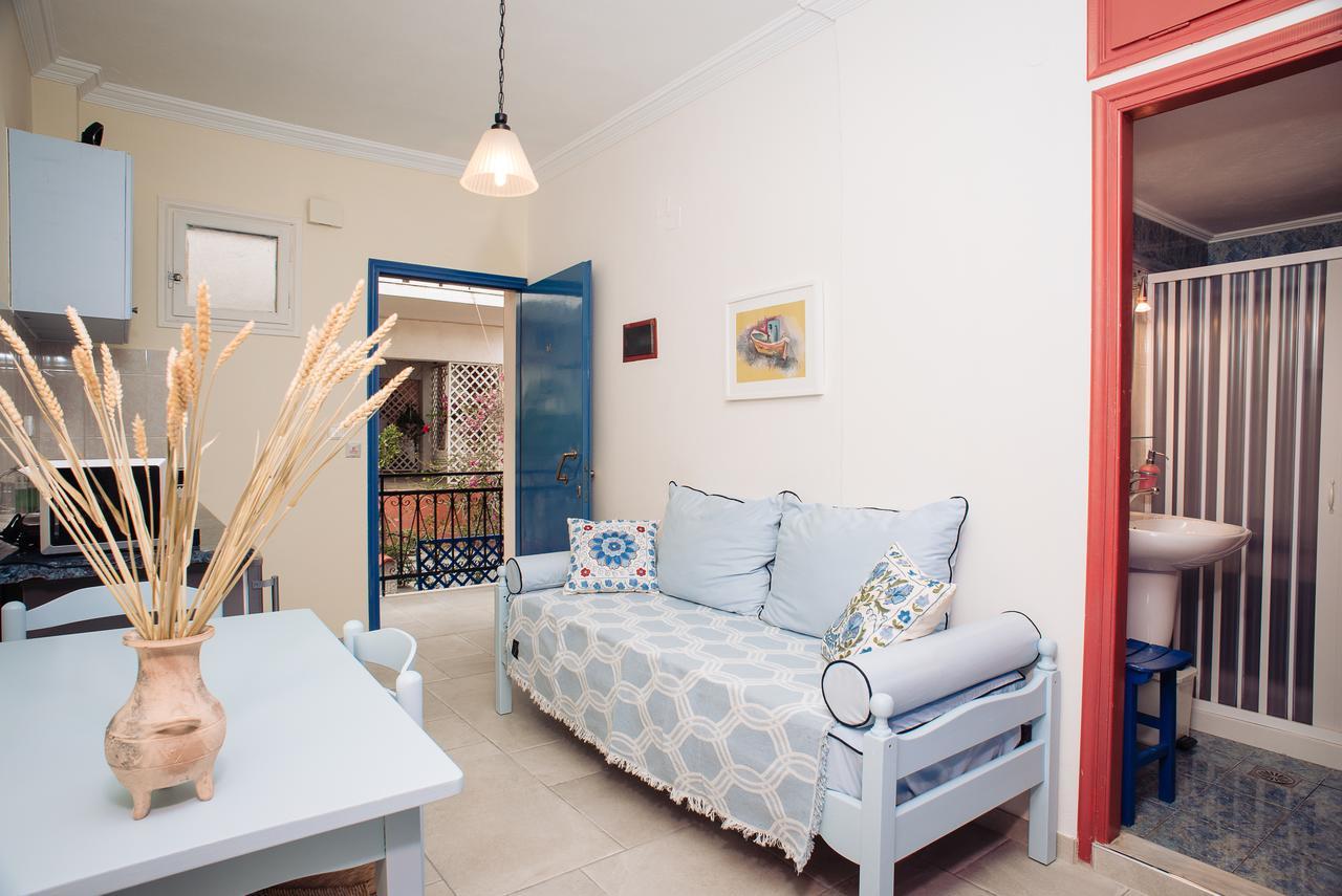Maria Studios Poros Town Buitenkant foto