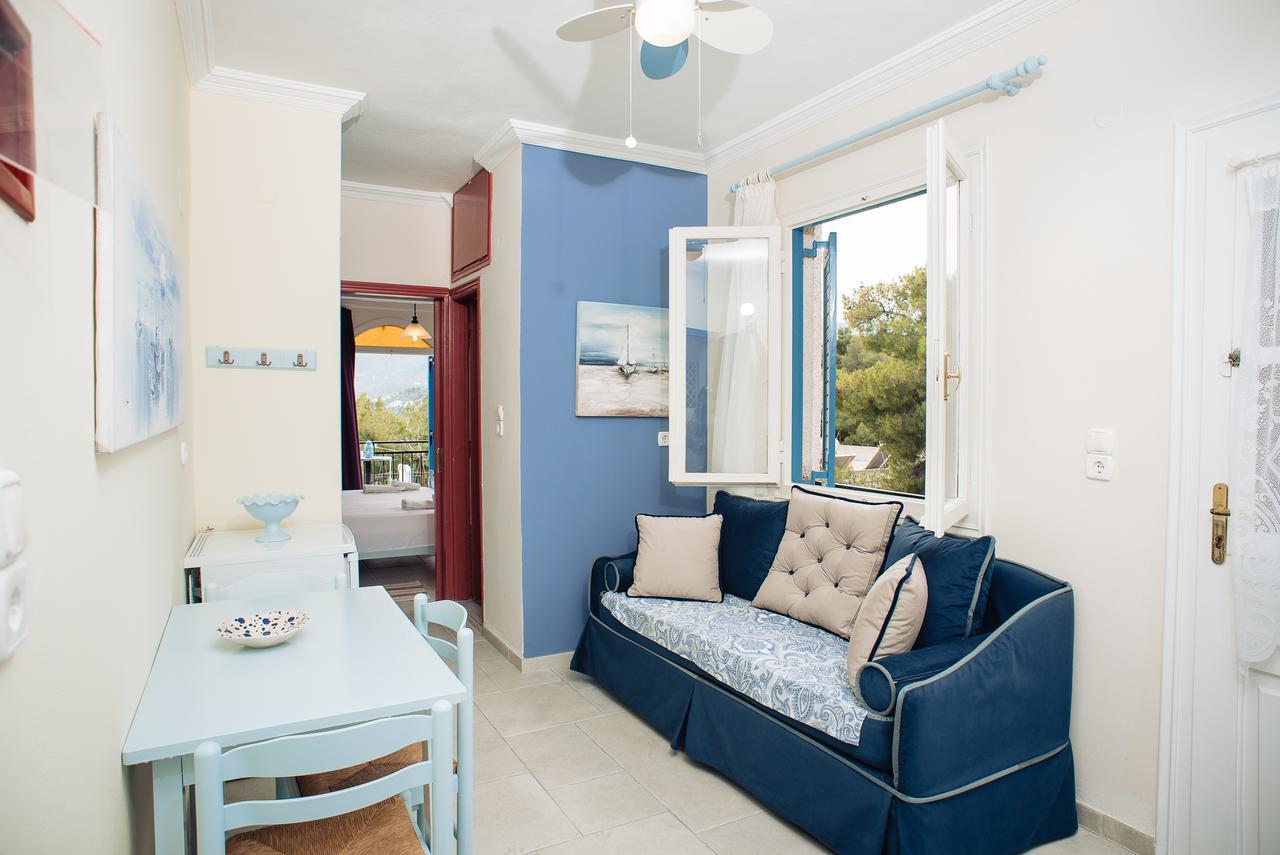 Maria Studios Poros Town Buitenkant foto