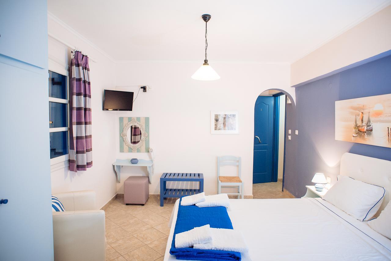 Maria Studios Poros Town Buitenkant foto