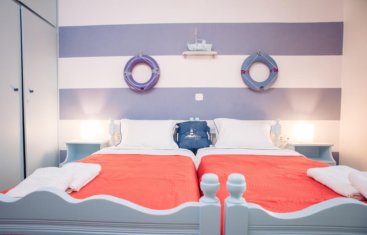 Maria Studios Poros Town Buitenkant foto